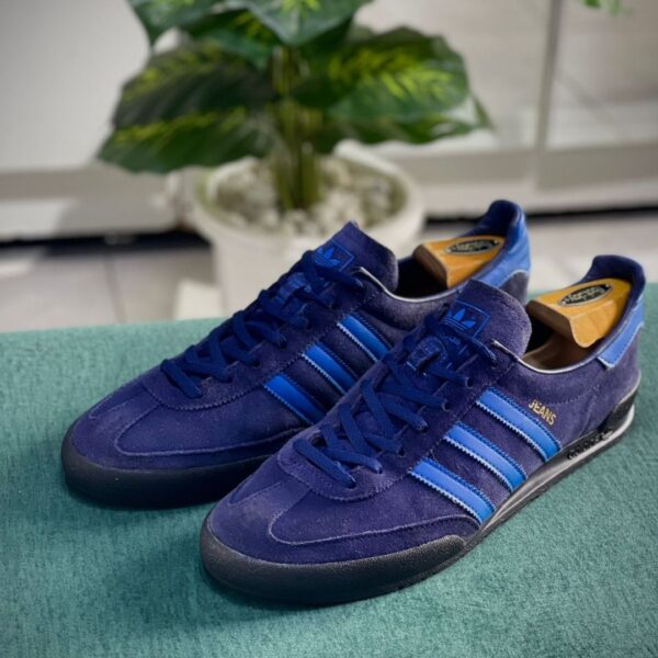 Classic Adidas Jeans Sneakers