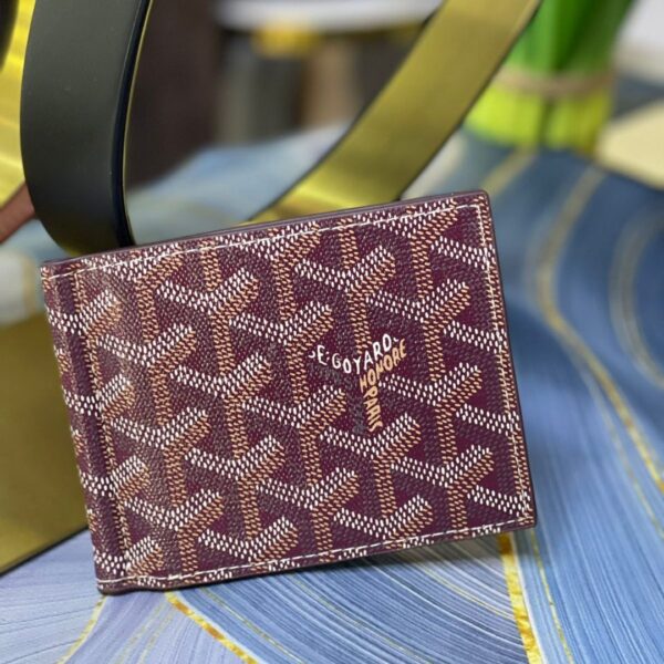 Colorful Wallet with Goyardine Chevron Pattern