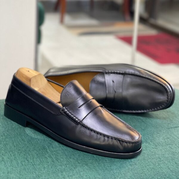 Tods Leather Loafers