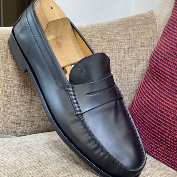 Tods Leather Loafers