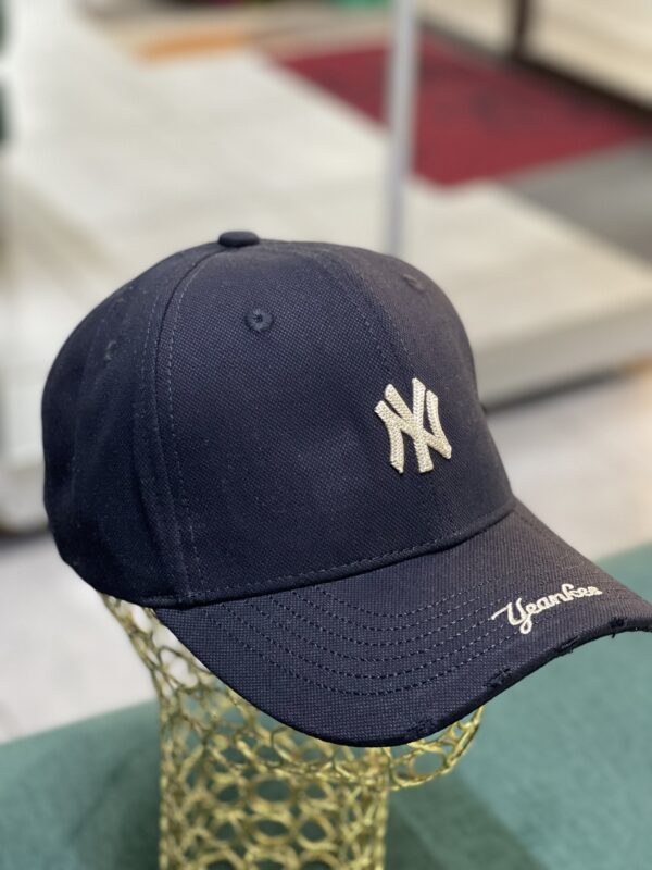 Curated collection premium caps