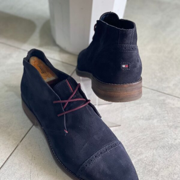 Tommy Hilfiger Suede Chukka Boot